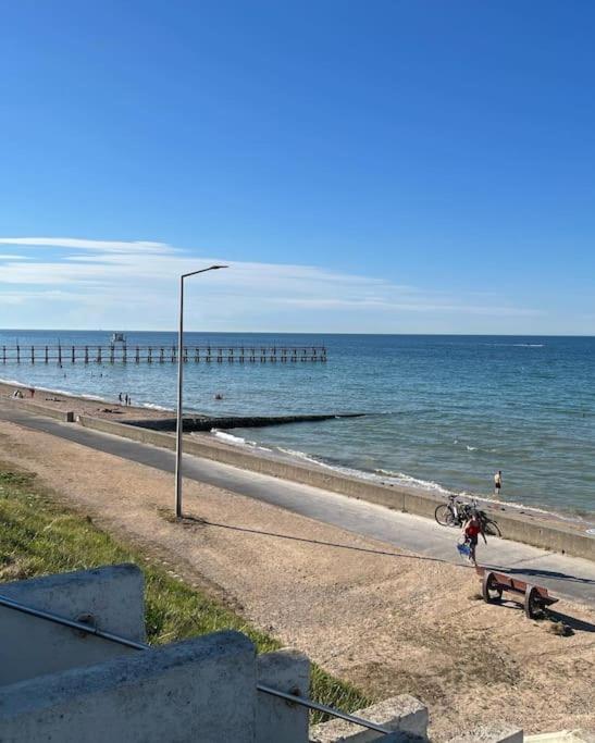 La Cabine Vue Mer Luc-sur-Mer Εξωτερικό φωτογραφία